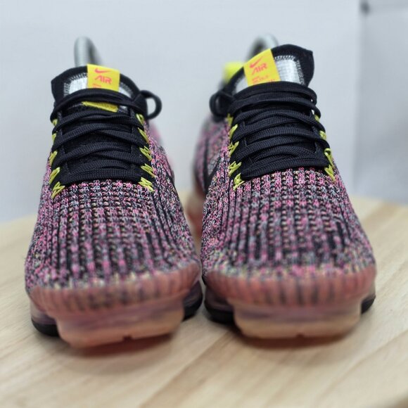 Nike Air Vapormax Flyknit 3 Womens Size 7.5 Running Shoes Black Pink AJ6910 006 - Picture 2 of 9